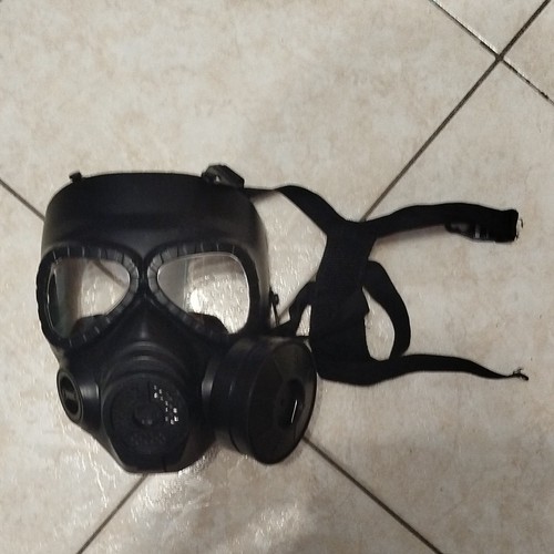 Maschera antigas respiratore