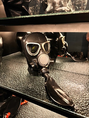 Nuova maschera antigas - , alta